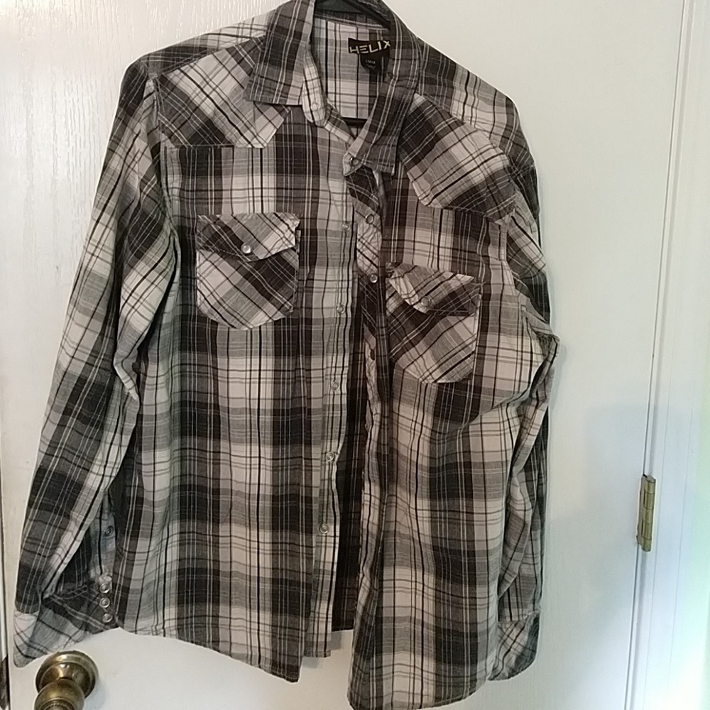 Yellow, black, and gray plaid